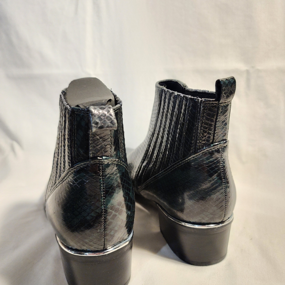 Marc Fisher Dk Green Snake Print Ankle Boots - Picture 4 of 5